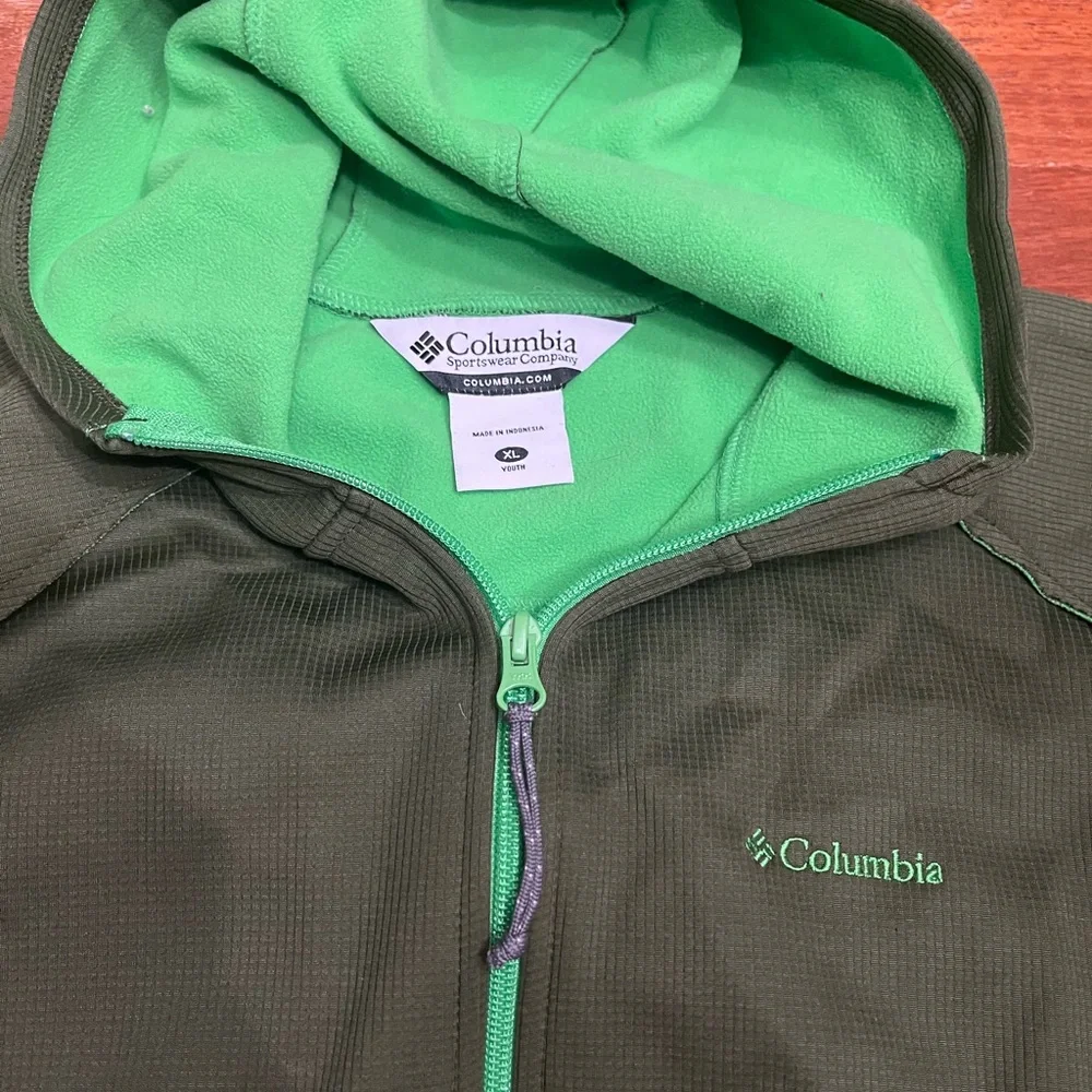 Columbia zip up - Picture 2 of 2